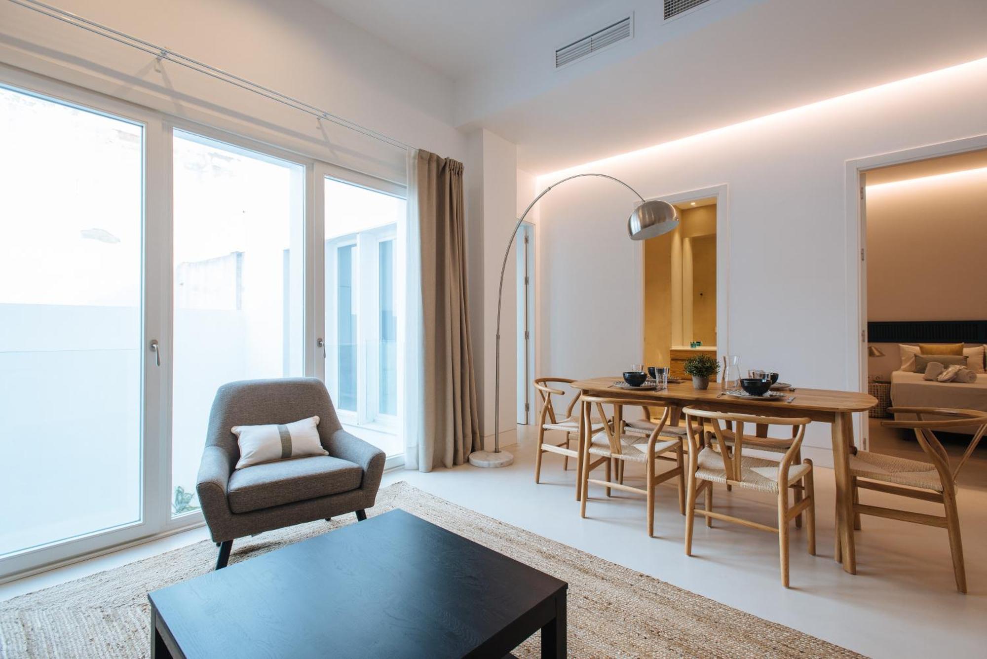 Eva Recommends Castellar Pool & Terrace Apartment Seville
