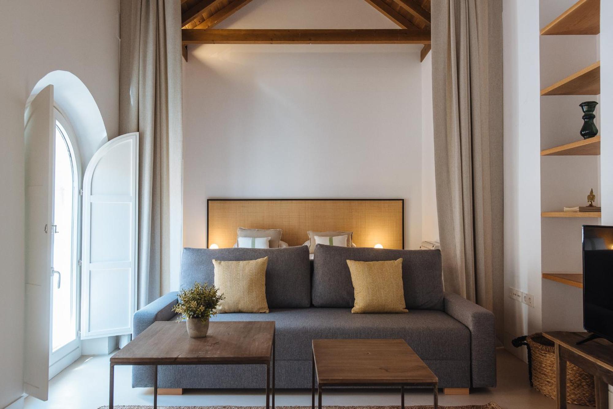 Eva Recommends Castellar Pool & Terrace * Séville