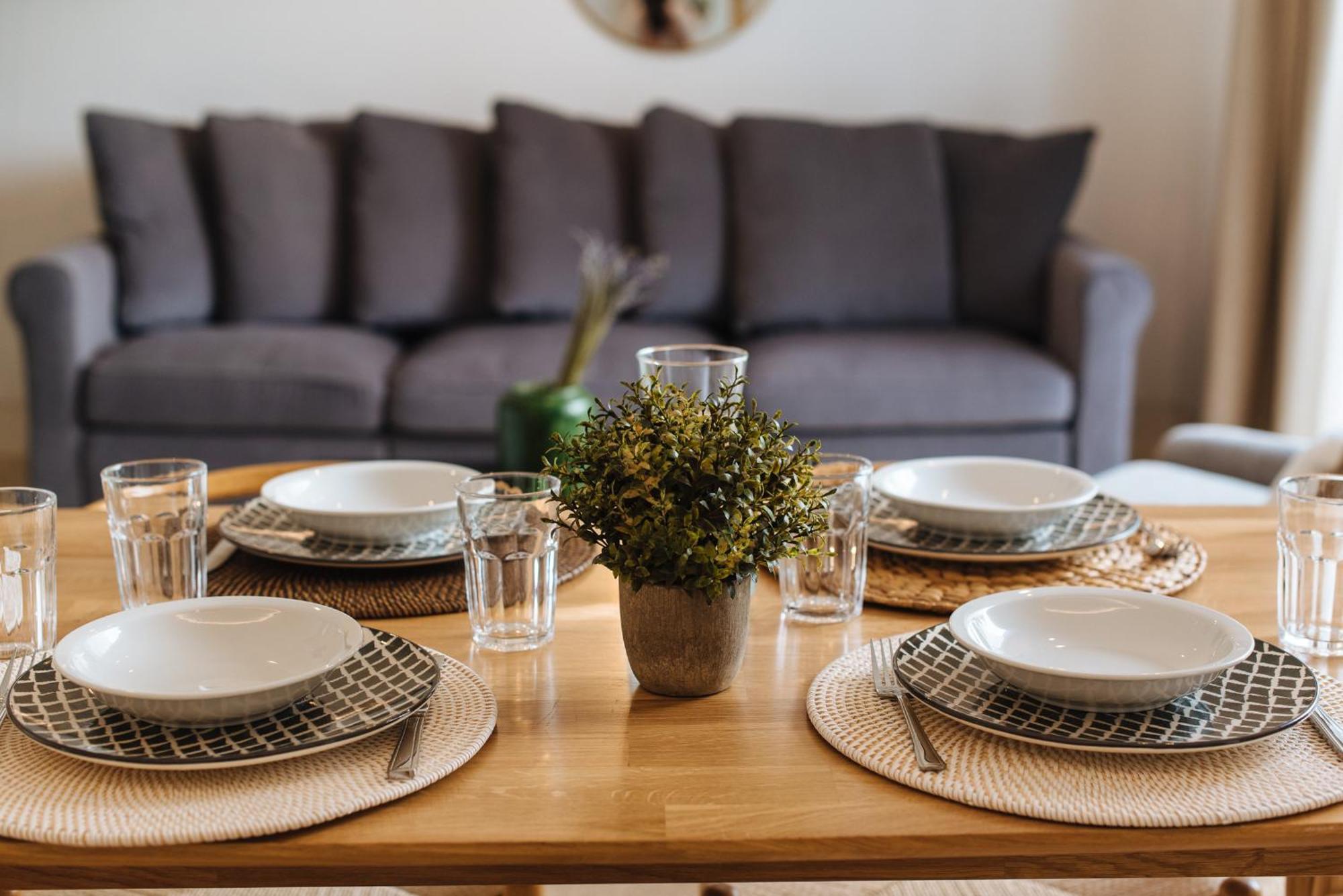 Eva Recommends Castellar Pool & Terrace Appartement *